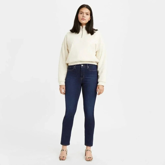 Levi's 312  Shaping Slim Dark Wash Blue Jeans - Picture 1 of 16
